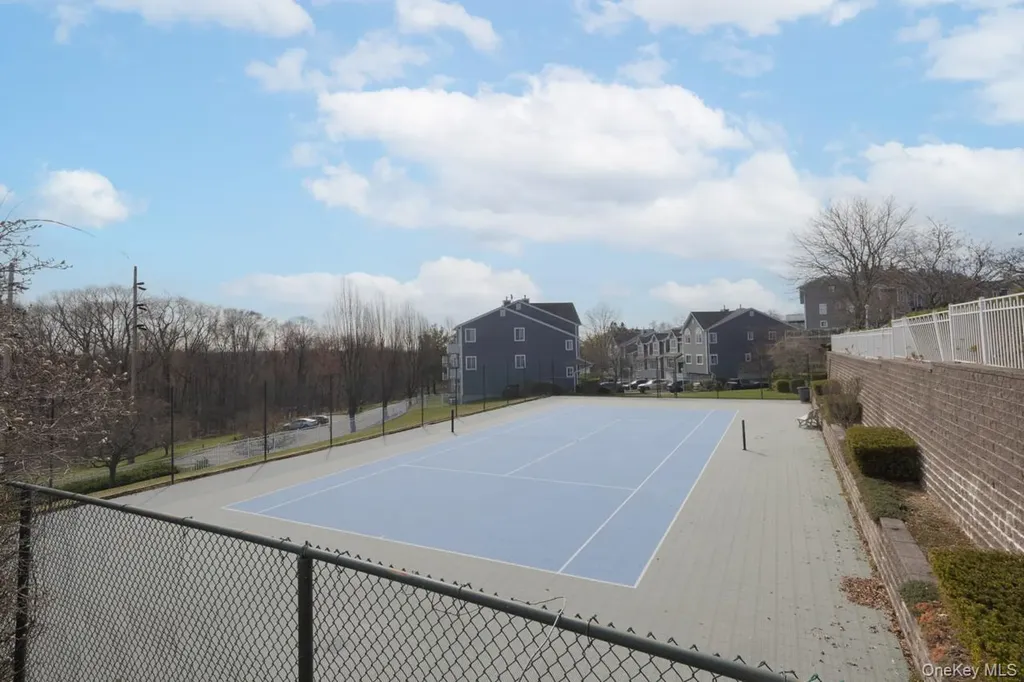 42 Eagle Ridge Way Nanuet NY 10954