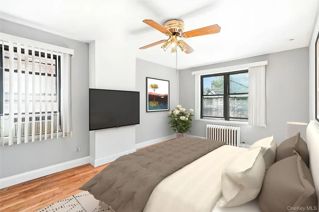 1245 Rhinelander Avenue Bronx NY 10461