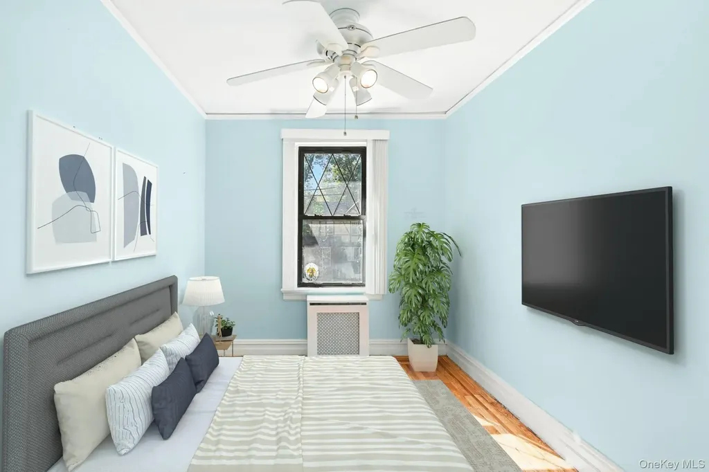 1245 Rhinelander Avenue Bronx NY 10461