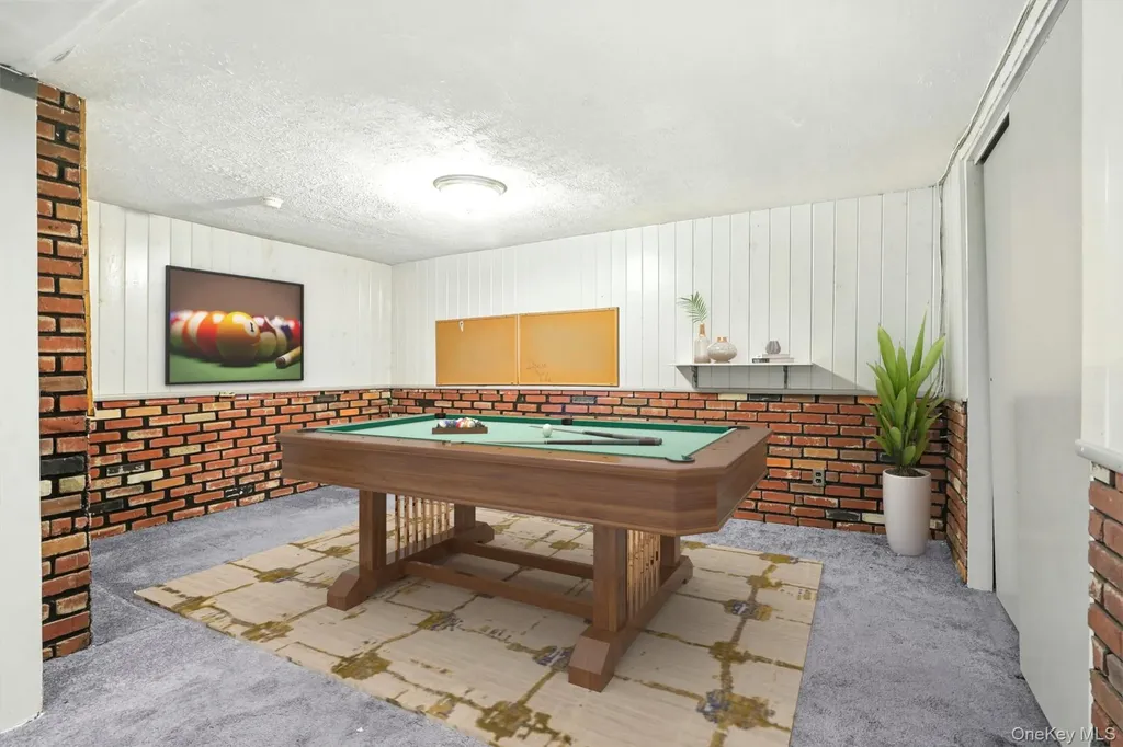 1245 Rhinelander Avenue Bronx NY 10461