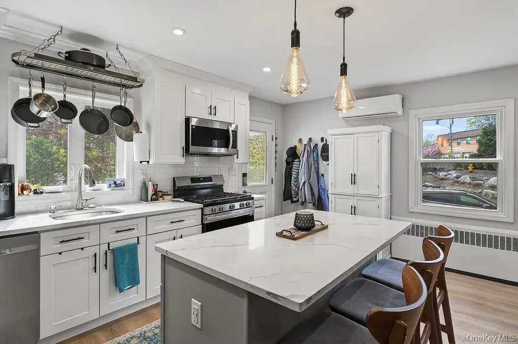 720 Meadow Street Mamaroneck NY 10543