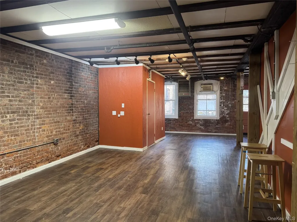 68 S Broadway Nyack NY 10960