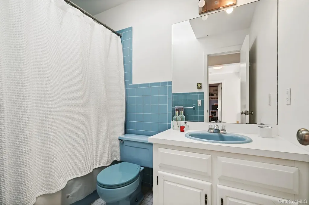 2 Reynolds Lane Katonah NY 10536