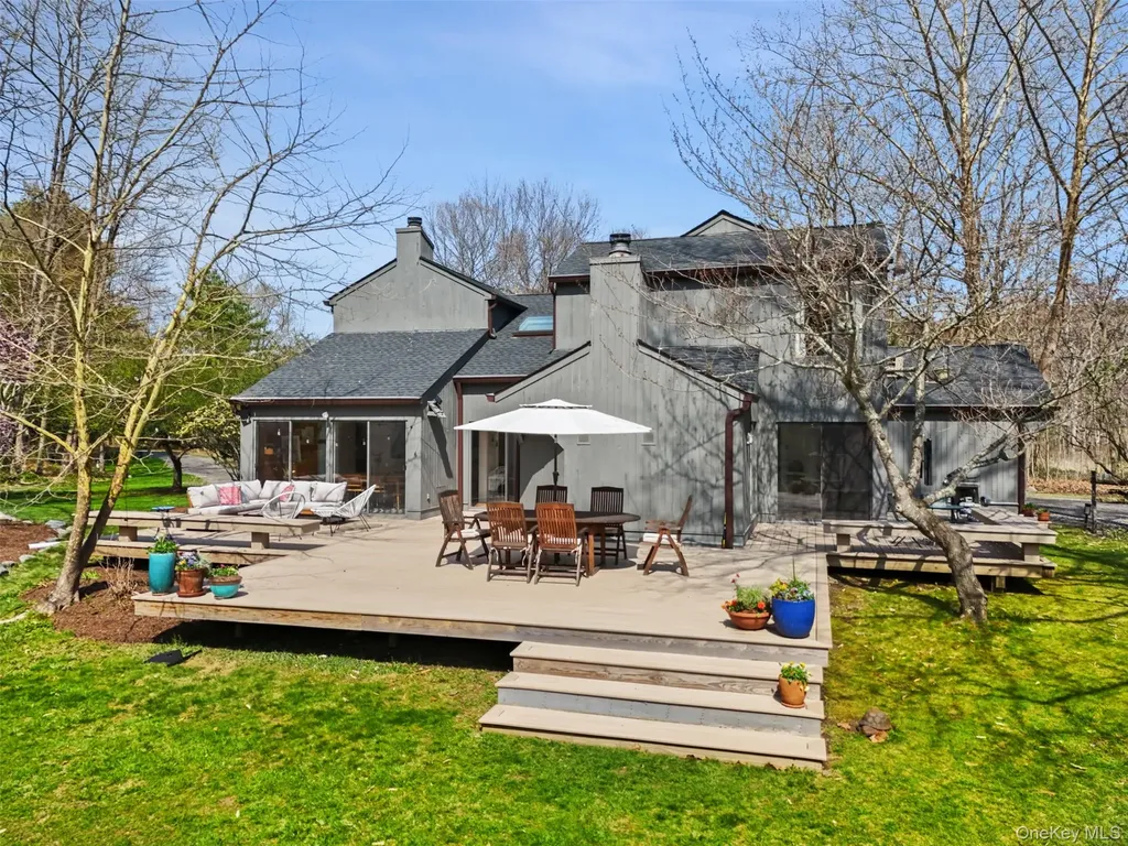 2 Reynolds Lane Katonah NY 10536
