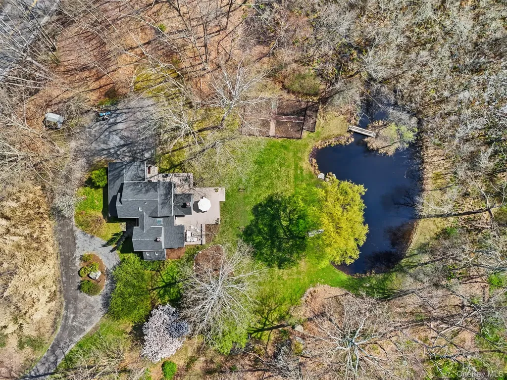 2 Reynolds Lane Katonah NY 10536