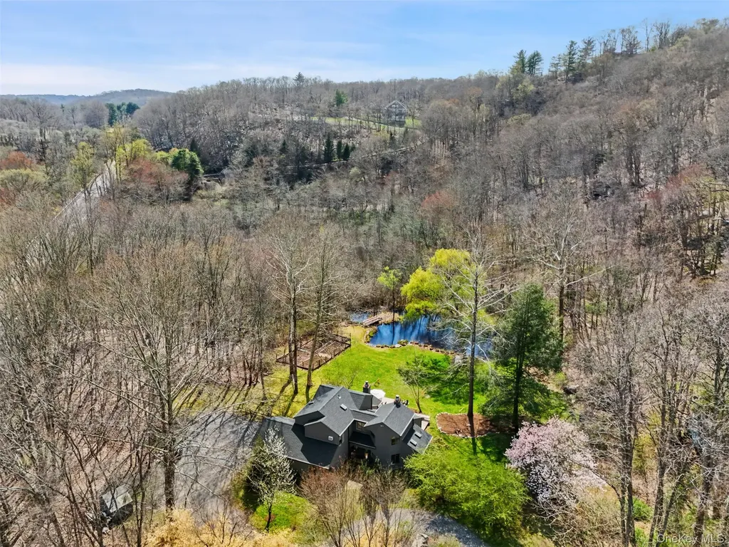 2 Reynolds Lane Katonah NY 10536