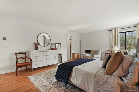 2 Reynolds Lane Katonah NY 10536
