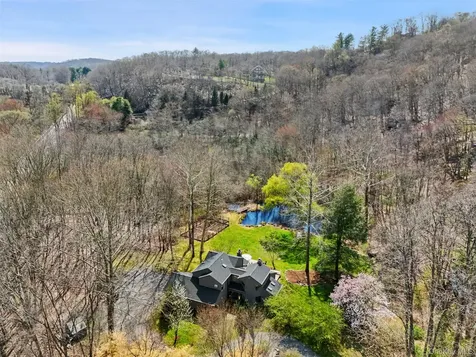 2 Reynolds Lane Katonah NY 10536