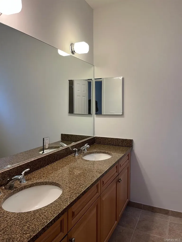 45 Autumn Drive Plainview NY 11803