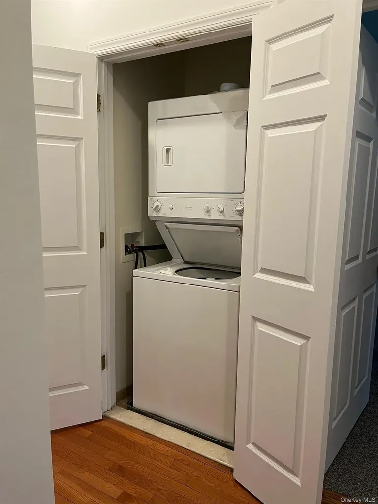 45 Autumn Drive Plainview NY 11803