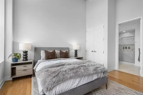 25 Leroy Place New Rochelle NY 10805