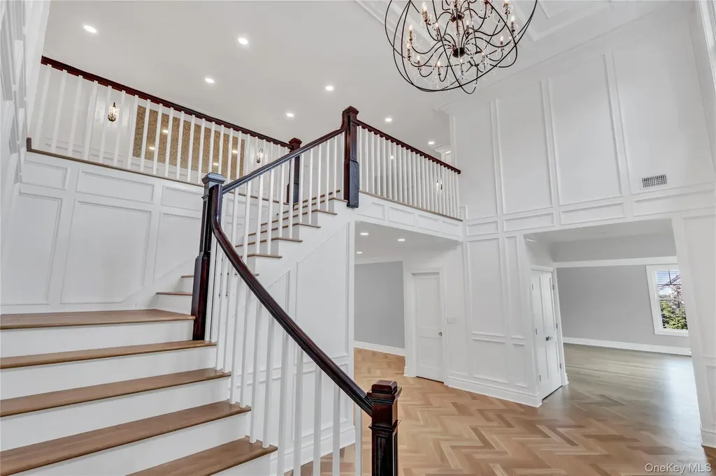 541 Split Rock Road Syosset NY 11791