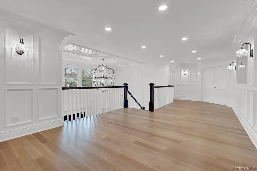 541 Split Rock Road Syosset NY 11791