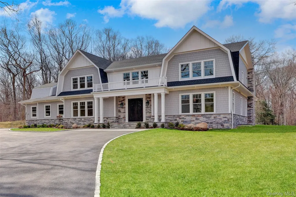 541 Split Rock Road Syosset NY 11791