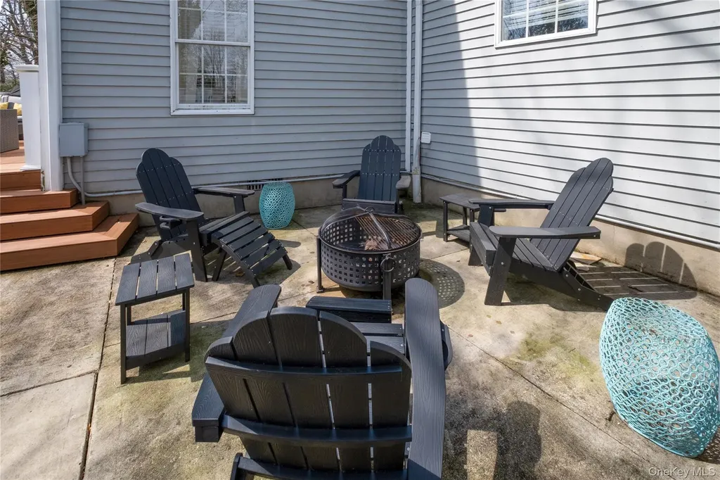 80 Deerhurst Road Scarsdale NY 10583