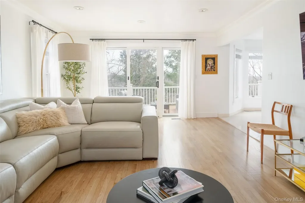 80 Deerhurst Road Scarsdale NY 10583