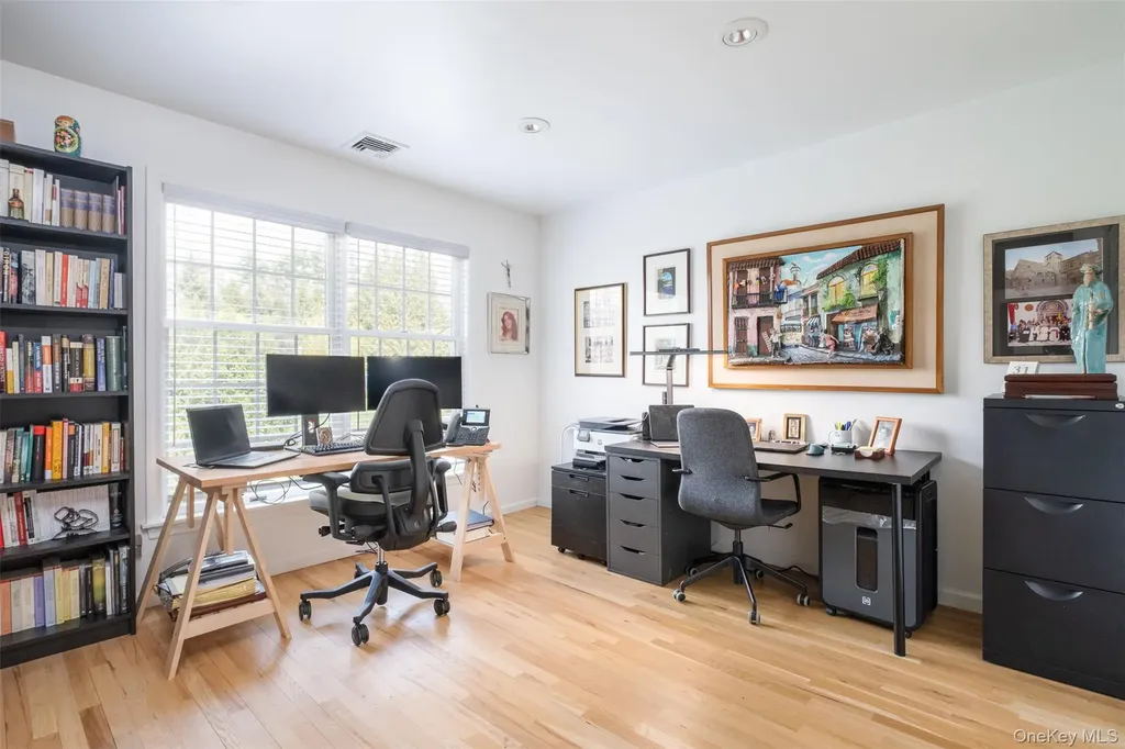 80 Deerhurst Road Scarsdale NY 10583