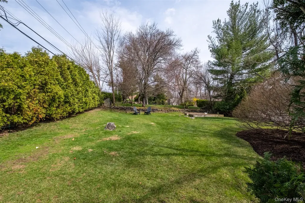80 Deerhurst Road Scarsdale NY 10583