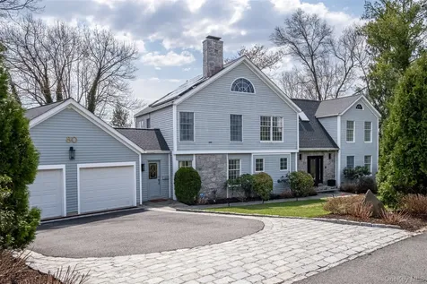 80 Deerhurst Road Scarsdale NY 10583