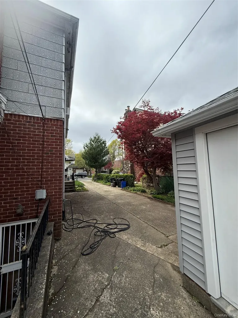 45-63 189th Street Flushing NY 11358