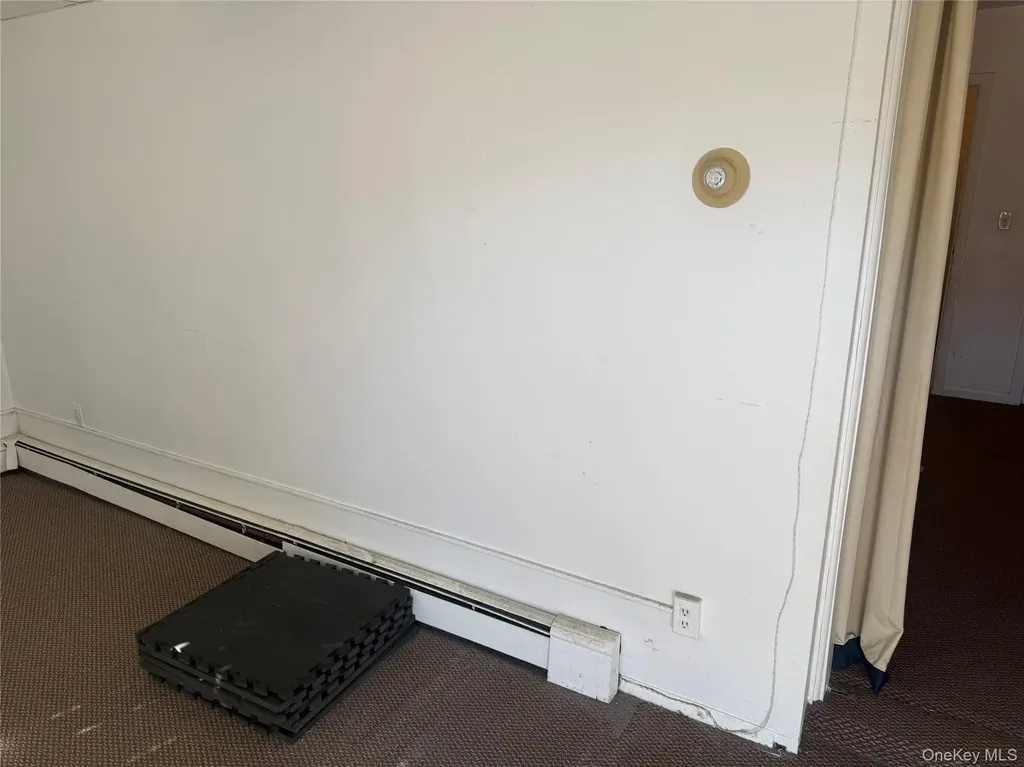 45-63 189th Street Flushing NY 11358
