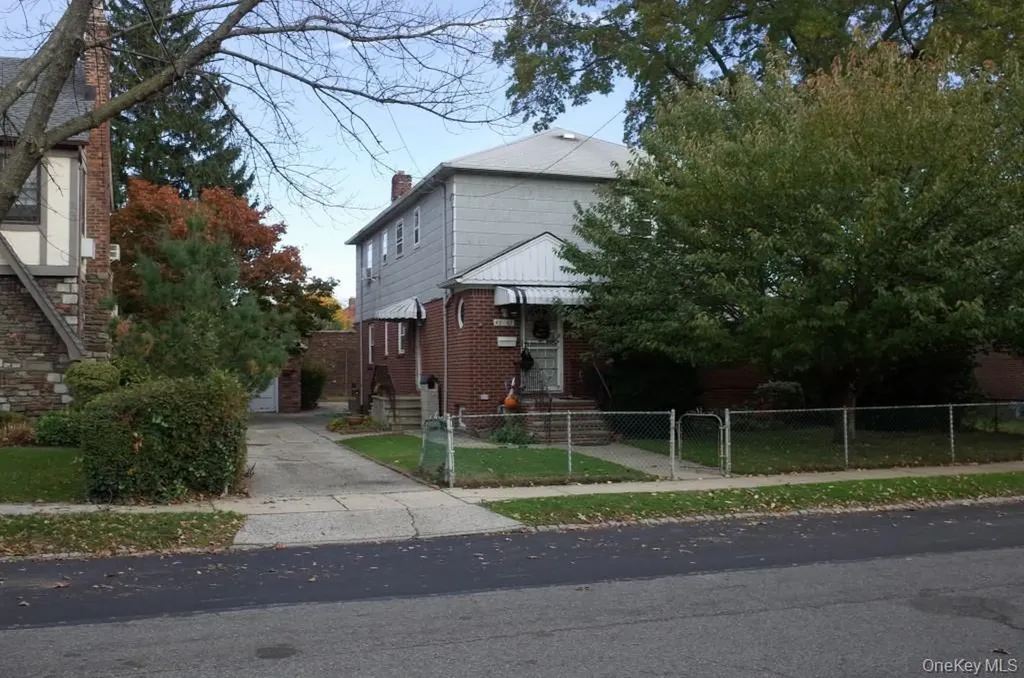 45-63 189th Street Flushing NY 11358