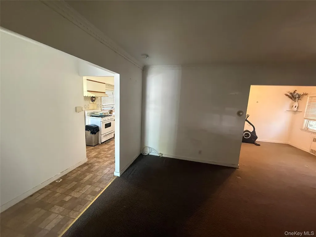 45-63 189th Street Flushing NY 11358