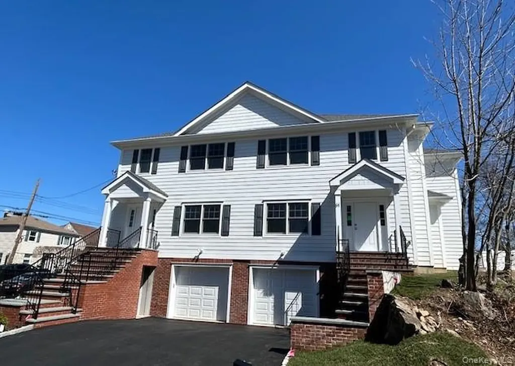 61 Adelphi Avenue Harrison NY 10528