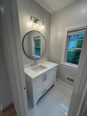 61 Adelphi Avenue Harrison NY 10528