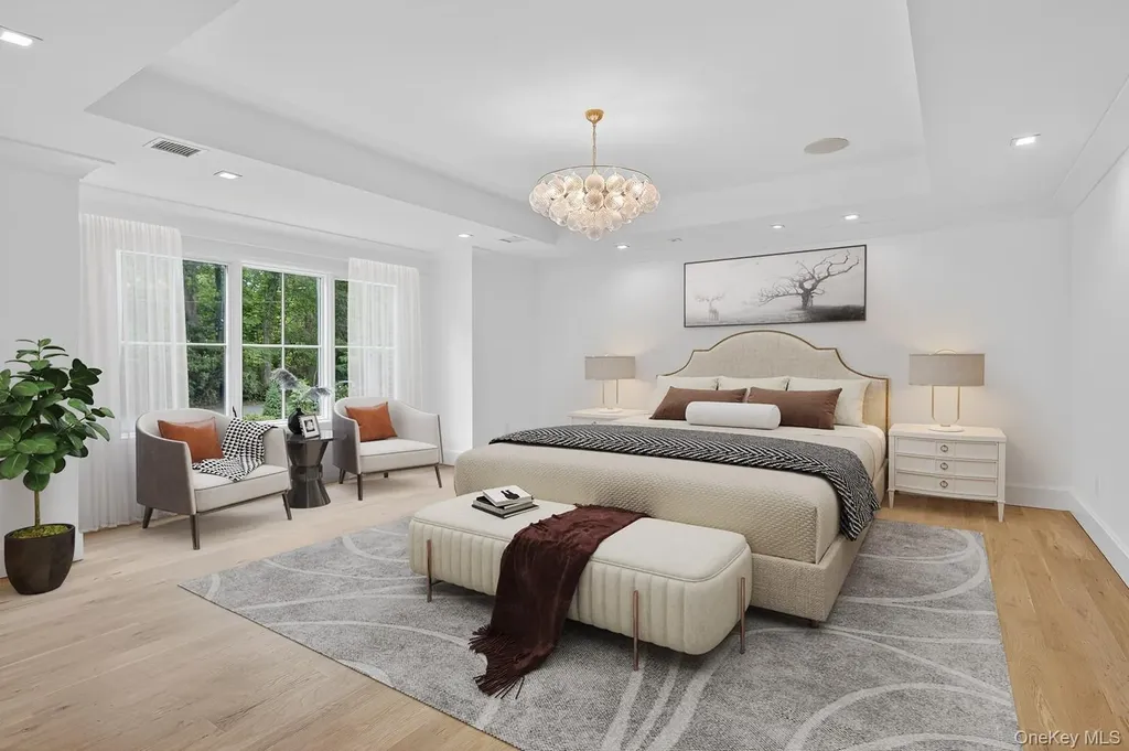 32 Pine Road Syosset NY 11791