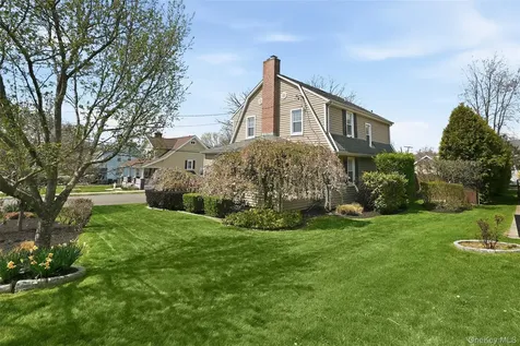 96 Indian Road Port Chester NY 10573