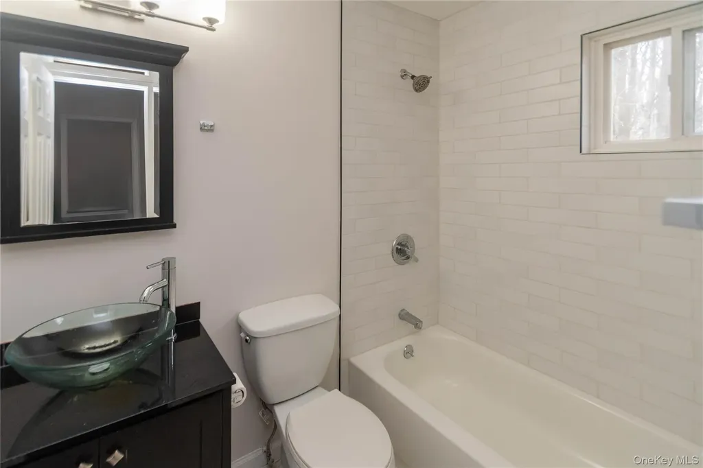 11 Fishkill Glen Fishkill NY 12524