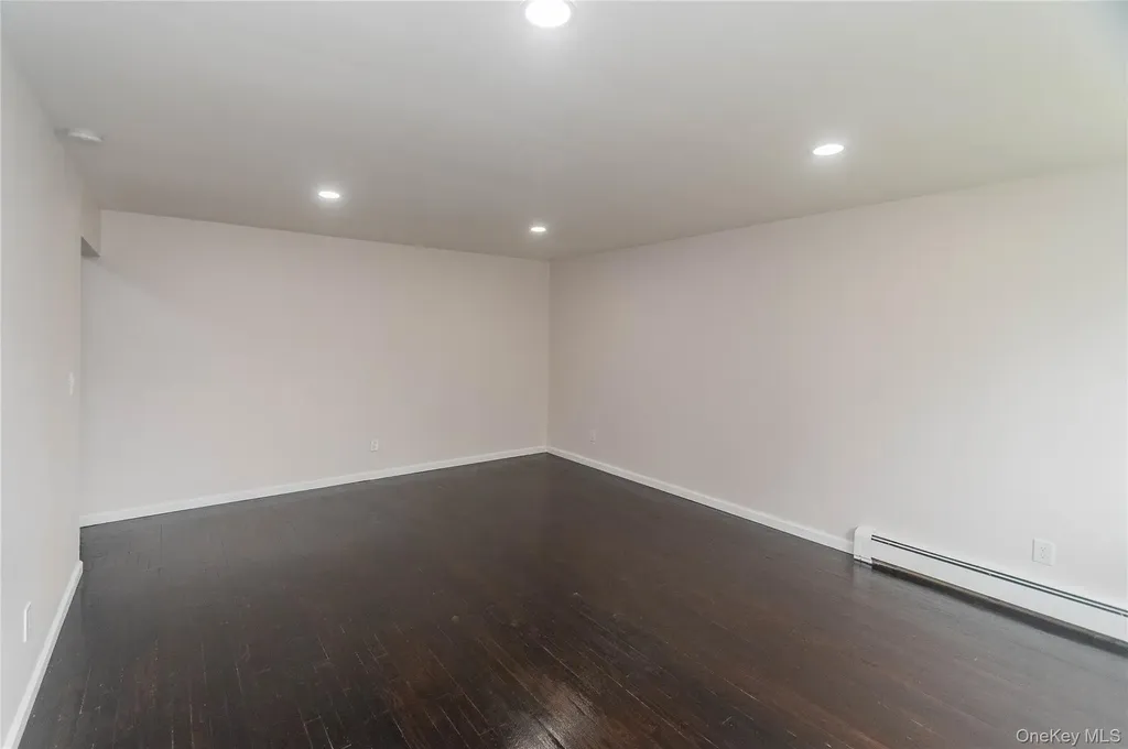 11 Fishkill Glen Fishkill NY 12524