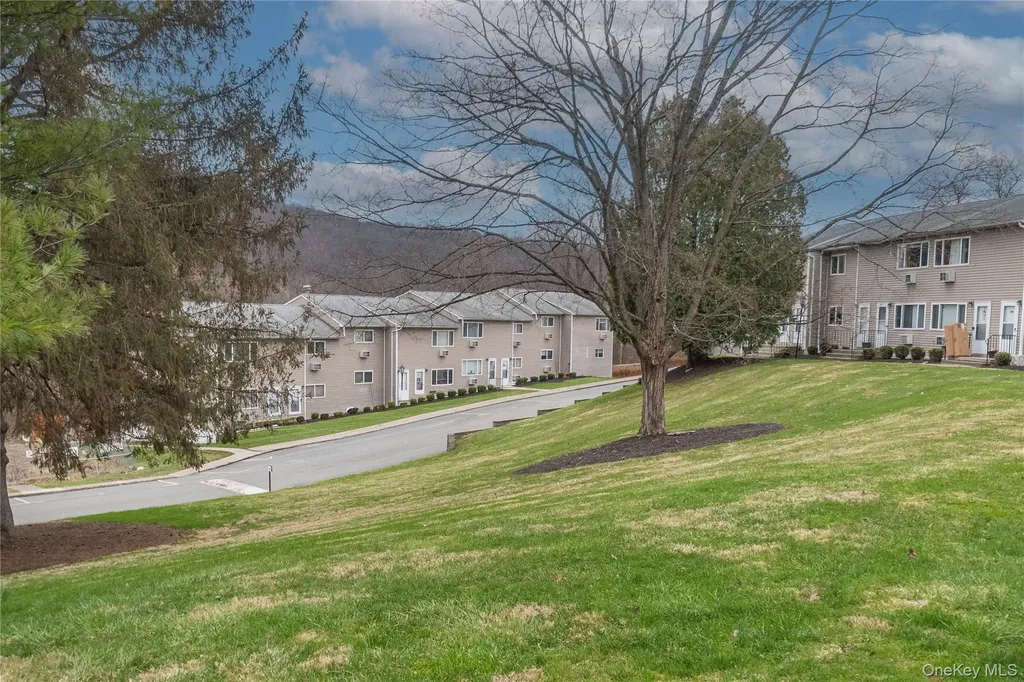 11 Fishkill Glen Fishkill NY 12524