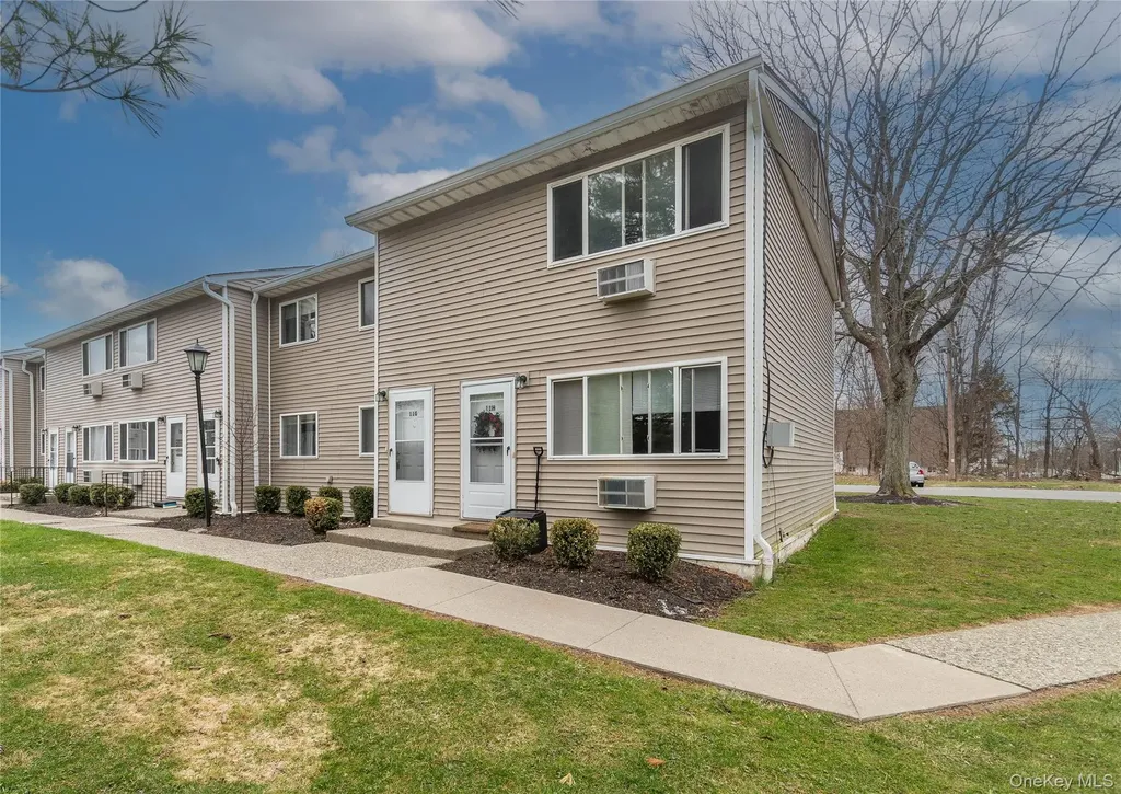 11 Fishkill Glen Fishkill NY 12524