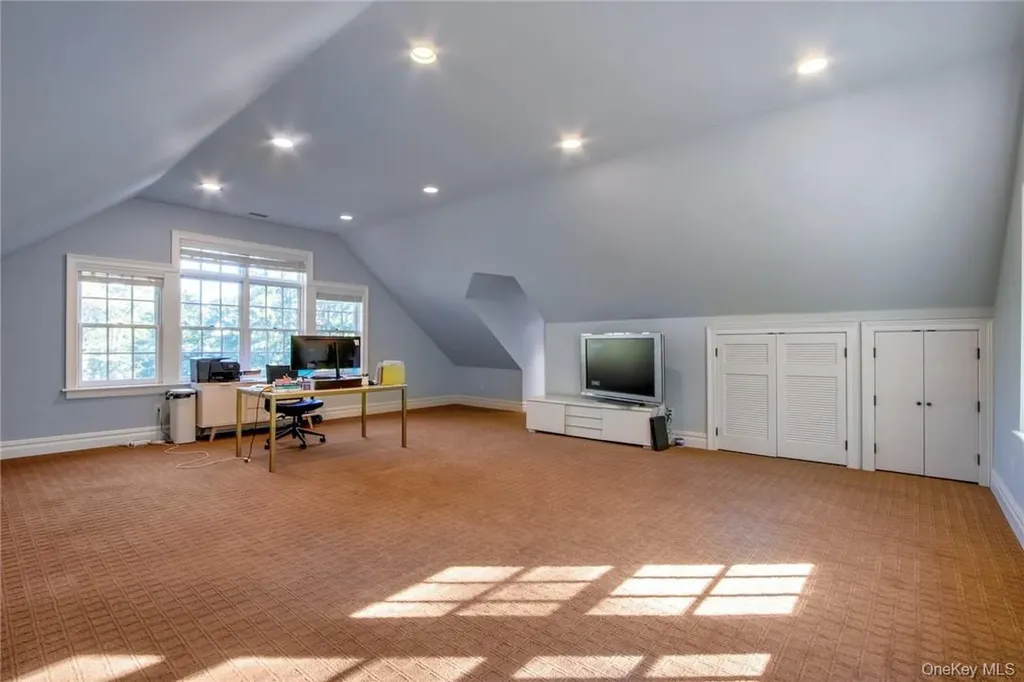 619 N Broadway Nyack NY 10960