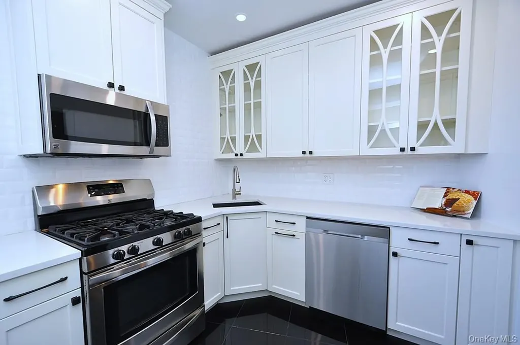 949 Palmer Road Bronxville NY 10708