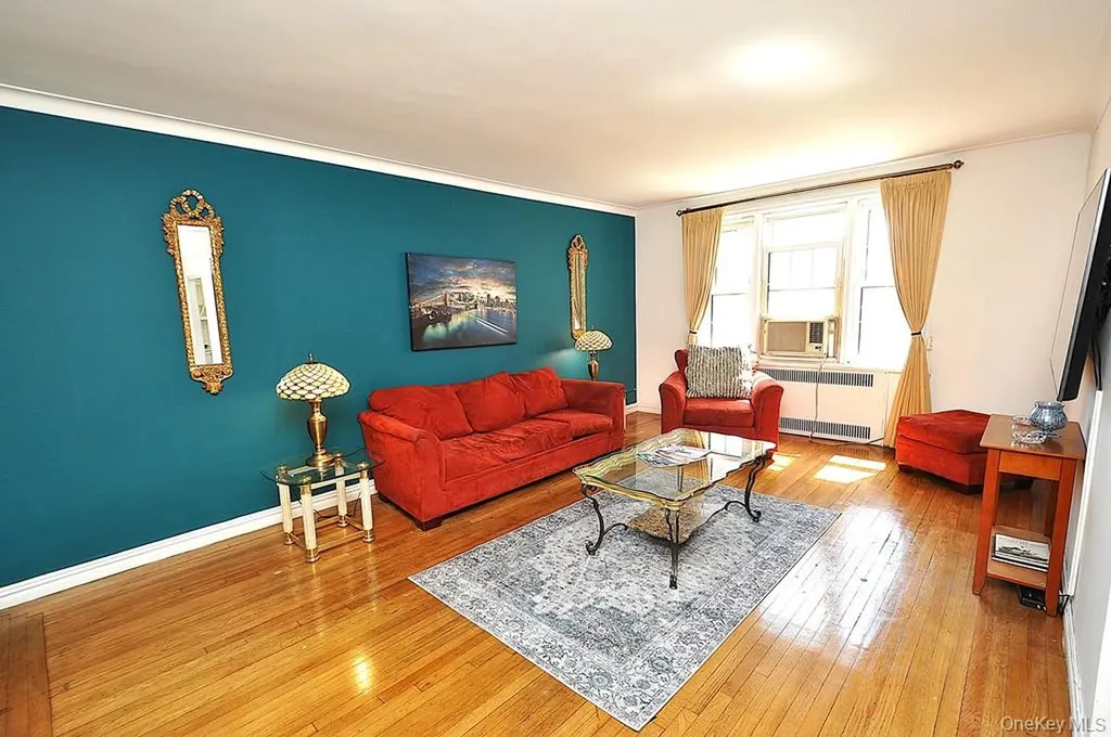 949 Palmer Road Bronxville NY 10708
