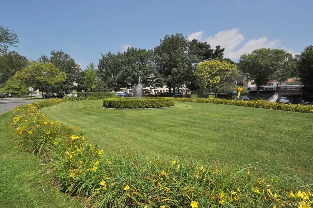949 Palmer Road Bronxville NY 10708