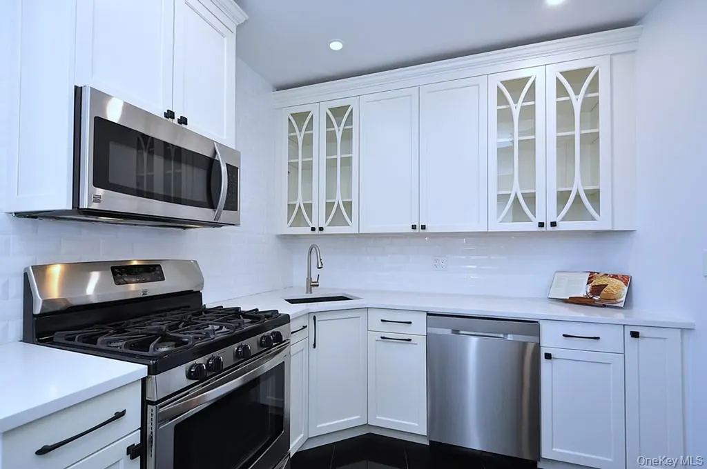 949 Palmer Road Bronxville NY 10708