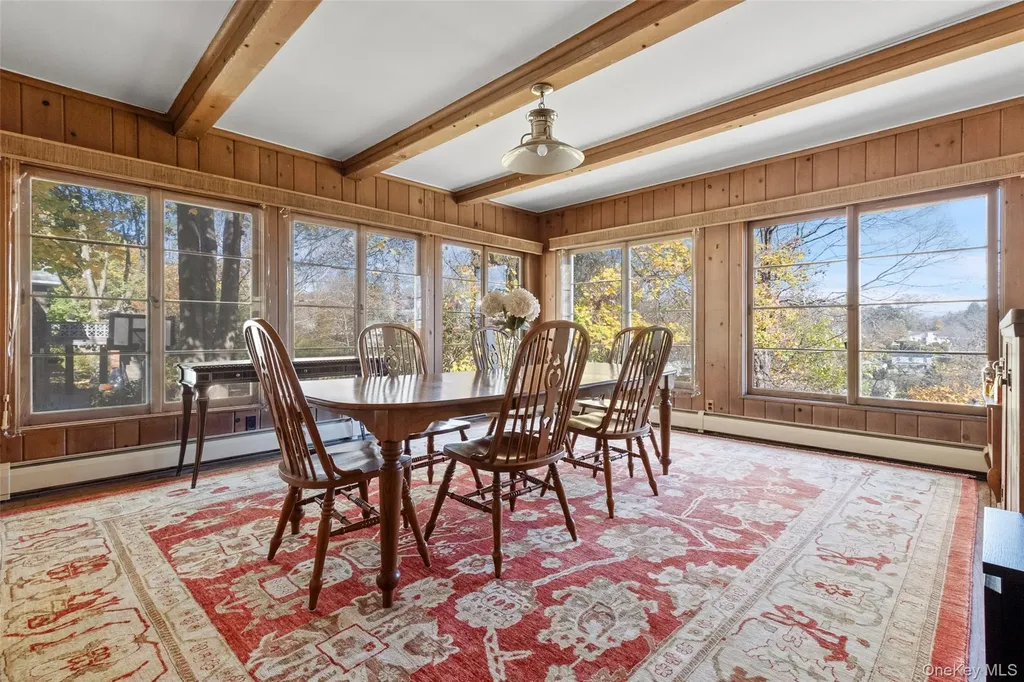 16 Hillside Terrace Mahopac NY 10541