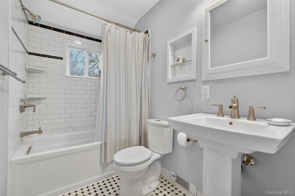 3 Camden Road Brewster NY 10509