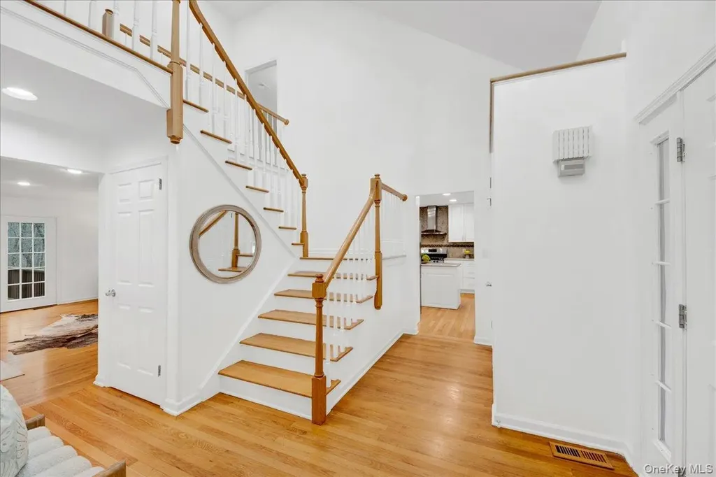 57 Old Town Crossing Mount Kisco NY 10549