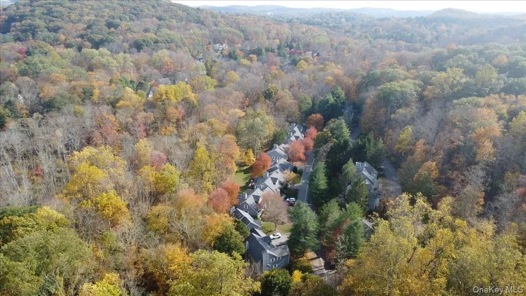 57 Old Town Crossing Mount Kisco NY 10549
