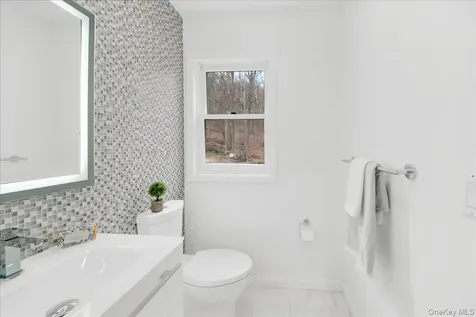 57 Old Town Crossing Mount Kisco NY 10549