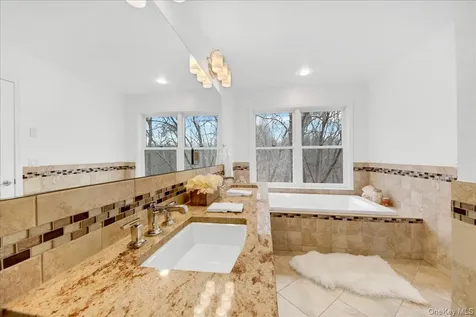 57 Old Town Crossing Mount Kisco NY 10549