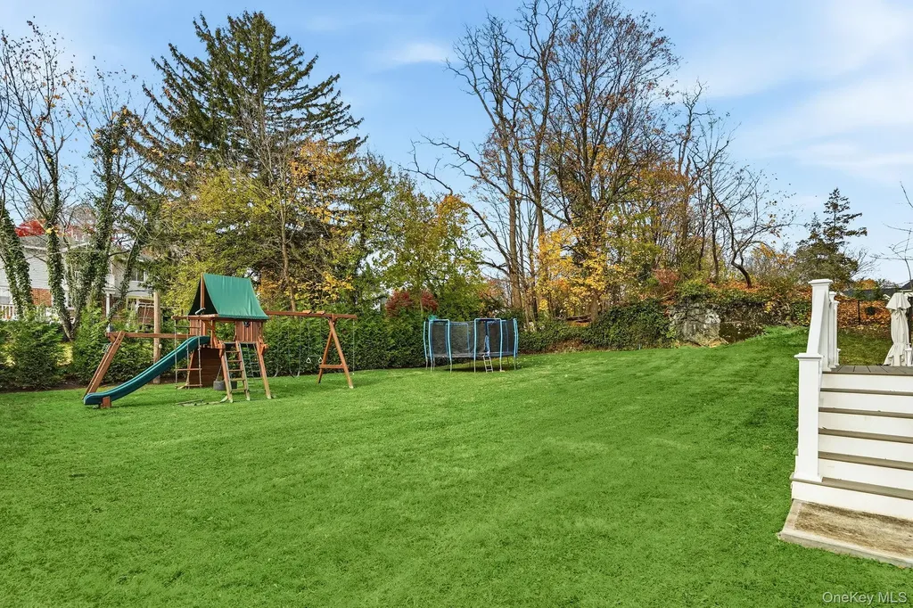 72 Valley Terrace Rye Brook NY 10573