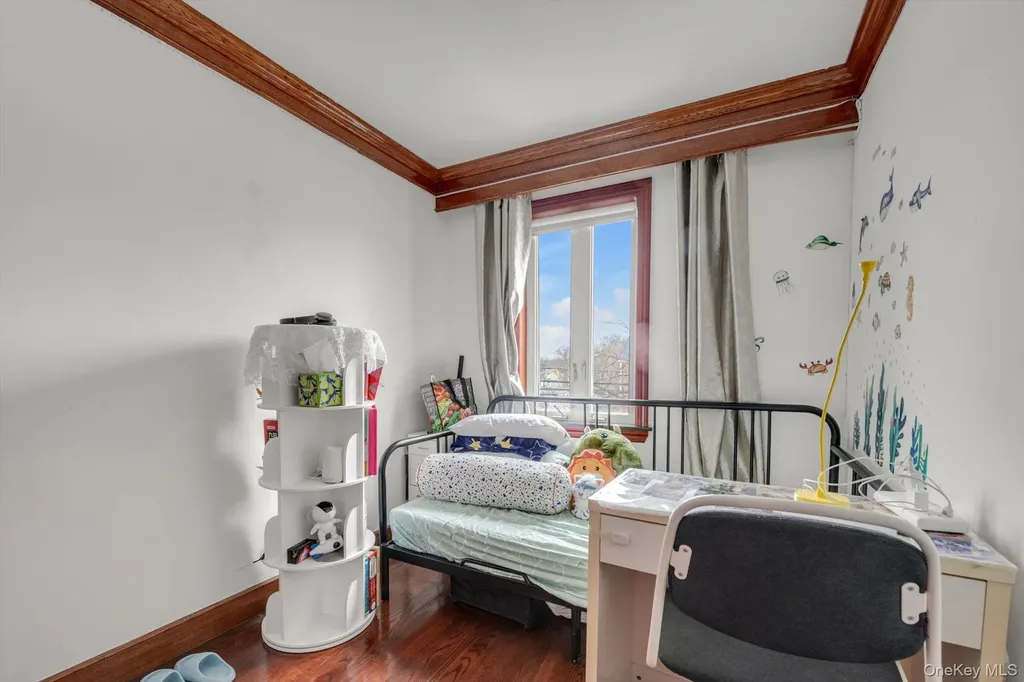6906 Fresh Meadow Lane Fresh Meadows NY 11365