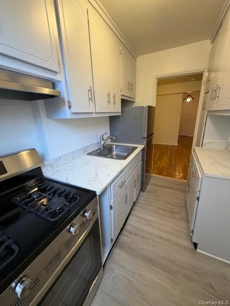 125 Bronx River Road Yonkers NY 10704