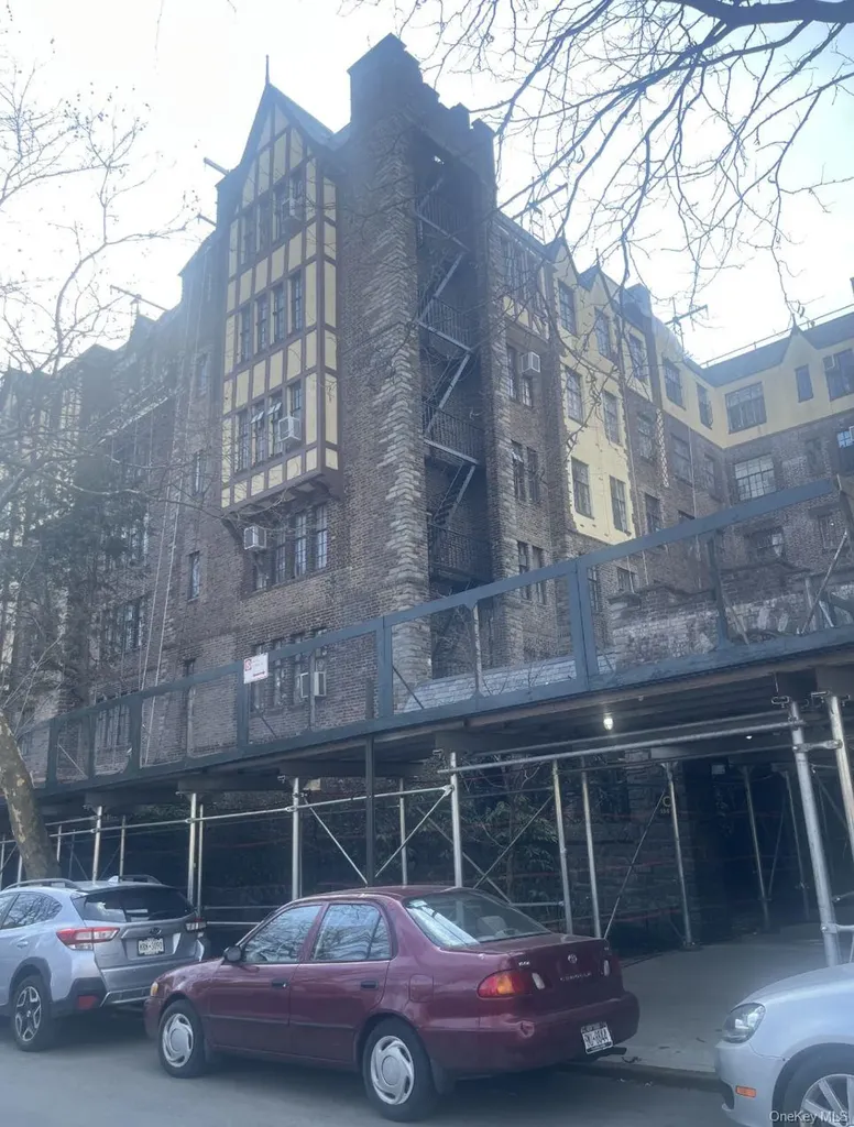 116 Pinehurst Avenue New York (manhattan) NY 10033